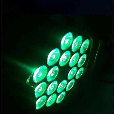 PAR LED 18 Leds 15W  RGBW   4 en 1