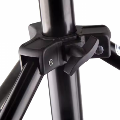 TRIPODE  ALUMINIO 2,65 Mts  Capacidad Carga 5 Kgs 